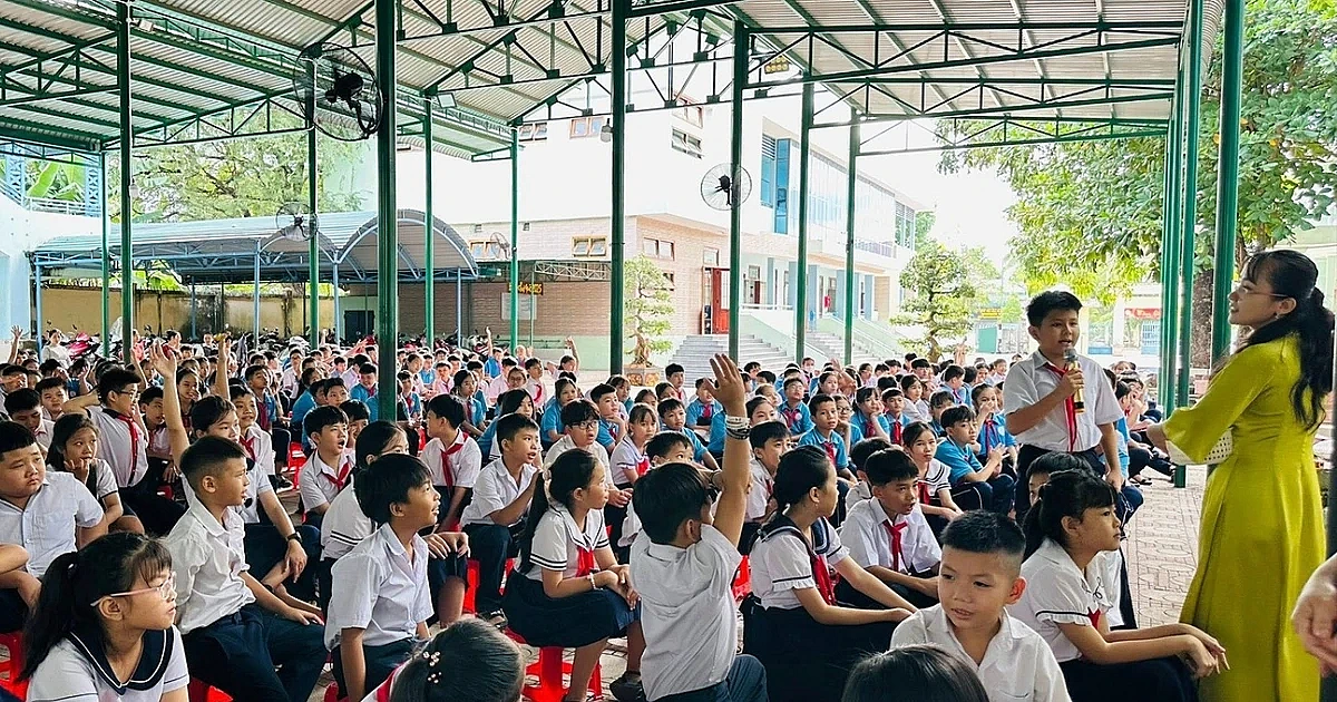 Băn khoăn 150 giờ dạy thêm được trả lương tính theo giờ hành chính hay tiết dạy?