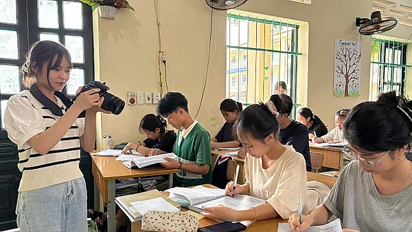 Chắp cánh ước mơ nghề báo