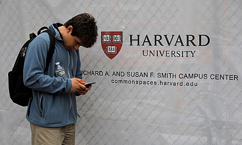 Chương trình bổ túc toán của Harvard khiến chính quyền Trump tức giận