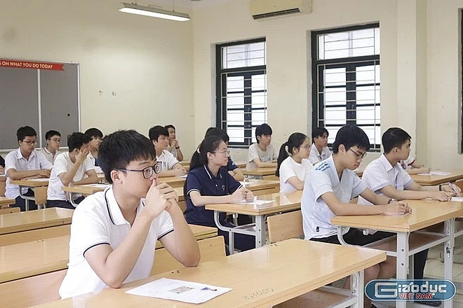 Còn ít tuần thi tốt nghiệp, nhiều ĐH bỏ tổ hợp C00, thí sinh không "sốc" mới lạ