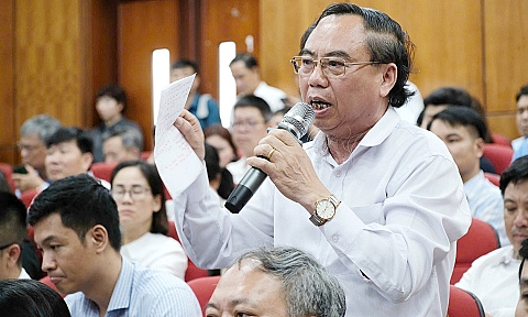 Đại học tuyển hơn 550.000 sinh viên một năm là 'bất hợp lý'