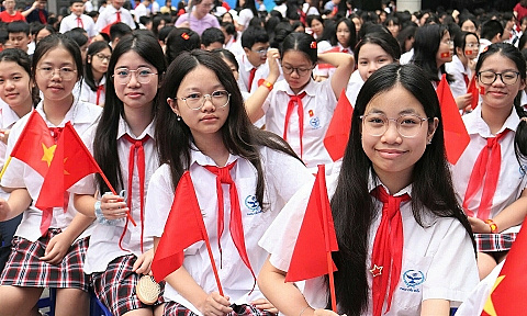 Học phí lớp 6 trường công ở Hà Nội cao nhất gần 5,8 triệu đồng
