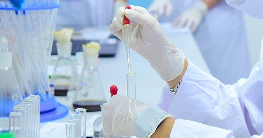 Học sinh cấp 3 đứng tên bài báo khoa học quốc tế, tranh luận tính thực chất