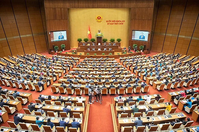 Thông qua Luật Nhà giáo: Không cấm dạy thêm