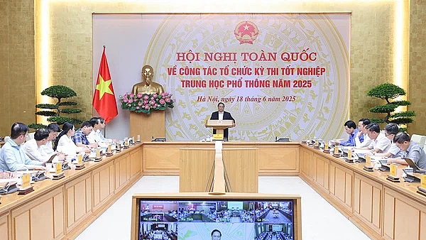 Thủ tướng chủ trì hội nghị toàn quốc về tổ chức thi tốt nghiệp THPT năm 2025