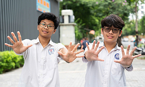 Tổng chủ biên SGK: Đề thi lớp 10 đã chống văn mẫu